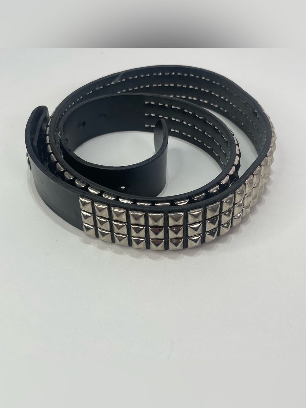 Y2K Tilt Black Studded Belt Pyramid Studs Punk Rock Women's Lg Alternative